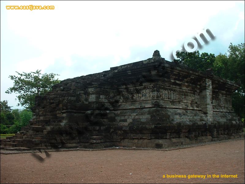 The Historical Temple In Kediri