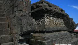 ../images/gallery/jago-temple/jago_temple_05.jpg