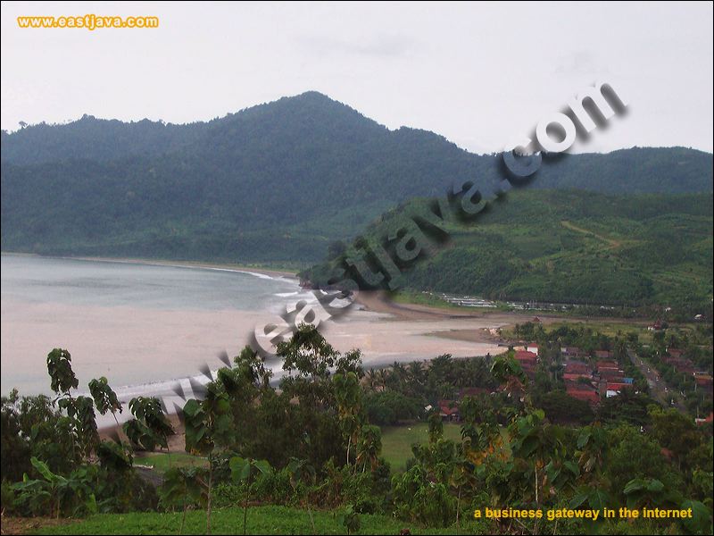 Popoh Beach Tourism Is Famous Beach In Tulungagung That Offer Its Beautiful And Nature Scenery