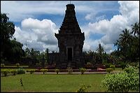 penataran-temple-05