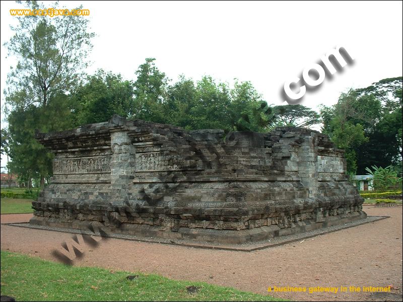 Tegowangi Temple In Kediri