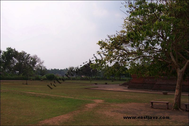 Brahu Temple - The Great Temple Of Mojopahit Kingdom