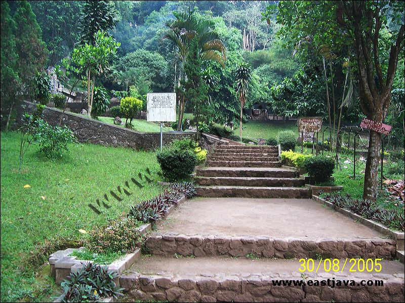 Jolotundo Temple - Inheritance Of King Airlangga - Majapahit Site