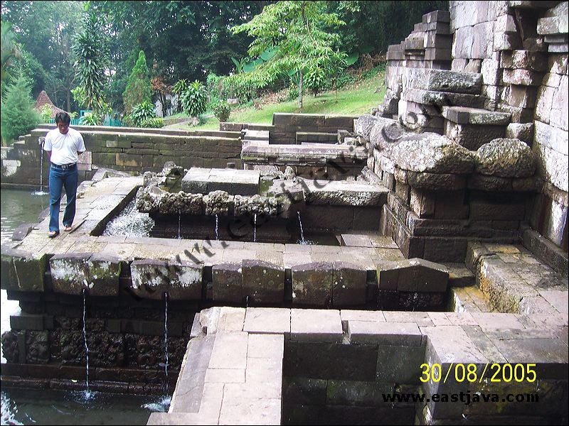 Jolotundo Temple - Inheritance Of King Airlangga - Majapahit Site