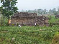 cungkup_temple_01