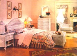 bedroomset.jpg (22709 bytes)
