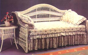 daybed.jpg (25102 bytes)