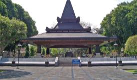 images/link/bung_karno_grave-gallery.jpg