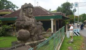 images/gallery/singosari-temple/singosari_temple_16.jpg