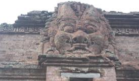 ../images/gallery/ngetos_temple/Candi_Ngetos_3.jpg