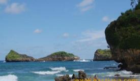 images/gallery/srau/srau-beach-pacitan-east-java-1.jpg