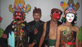 ../images/gallery/topeng/wayang_topeng_01.jpg