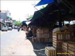 images/gallery/peneleh_fruit_market/peneleh-fruit-market-01.jpg