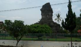 images/gallery/singosari-temple/singosari_temple_01.jpg