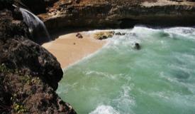 images/gallery/banyu-tibo/banyu-tibo-beach-donorejo-pacitan-east-java-2.jpg