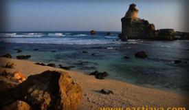 images/gallery/buyutan/buyutan-beach-pacitan-east-java-1.jpg