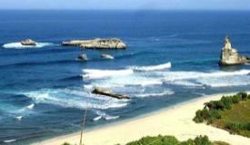 images/gallery/buyutan/buyutan-beach-pacitan-east-java-3.jpg