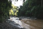 ../images/gallery/coban-baung/coban_baung_waterfall_04.jpg