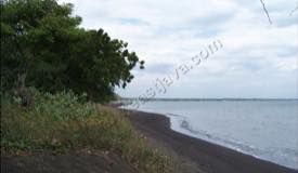 ../images/gallery/banongan/banongan_beach_09.jpg