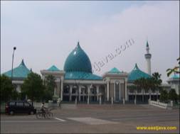 masjid al akbar,Building & contractor Supplies Concrete, Cement and Masonry,Gates and Fences Insulation Ladders Lumber and Trim Roofs and Gutters Tarps,Restaurant. Hotel Home & office service Assembly Cleaning Custom Furniture Manufacturing,Electrical General Handyman Moving Outdoor Painting wall paper,Plumbing Smart Home Storage Technical Advisory & Value Engineering,TV and Electronic Home and Decor Apparel Bath Cleaning and Disinfectants,Food and Beverage Furniture Garage Kitchen and Home Appliances,Laundry Care Office Supplies Pet Supplies Pool Tools, Storage, Organization and Hardware,Trash and Recycling Design Apartment, Resto, Hotel and House Decorating,Home Improvement Plans House Designs Exterior & Interior House Styles,Modern House Design On Budget Residential Arcithecture,Lawn and Garden Farm and Ranch Supplies Gardening Tools Hydroponic Gardening,Insect and Animal Control Landscaping Planters Pond Supplies,Real Estate Contruction Project Development Property,Room Inspiration Bathrooms Bedrooms Kitchens Living Rooms,apartments home for rent near me houses for rent near me rentals near me studio ,Software Management Mental Health Recruiting,Project Advisory Fabrication expertise Product delivery,Quality assurance Specialitation Joinery and Interior fit-outlet,Custom Furniture Manufacturing Technical Advisory & Value Engineering,Industry Hotel & Resorts Design Studio,Automotive Travelling Law firm staffing Agencies Sport Games E sport,Healthy beaty home apllliancess Fashion Lifestyle shopping software management,Parenthood cozy home living better