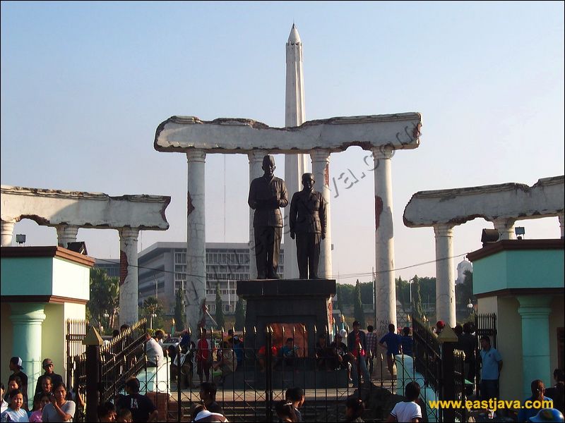 Download Gambar Tugu Pahlawan  Surabaya Koleksi Gambar  HD