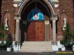 images/gallery/kepanjen_church/kelsapa-catholic-church-02.jpg