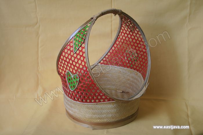 Bamboo Handicraft Industry In Trenggalek  East Java Has 