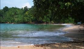 images/gallery/karanggongso/karanggongso_beach_013.jpg